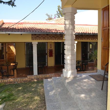 Kamogelo Guest House Pilanesberg Exterior foto