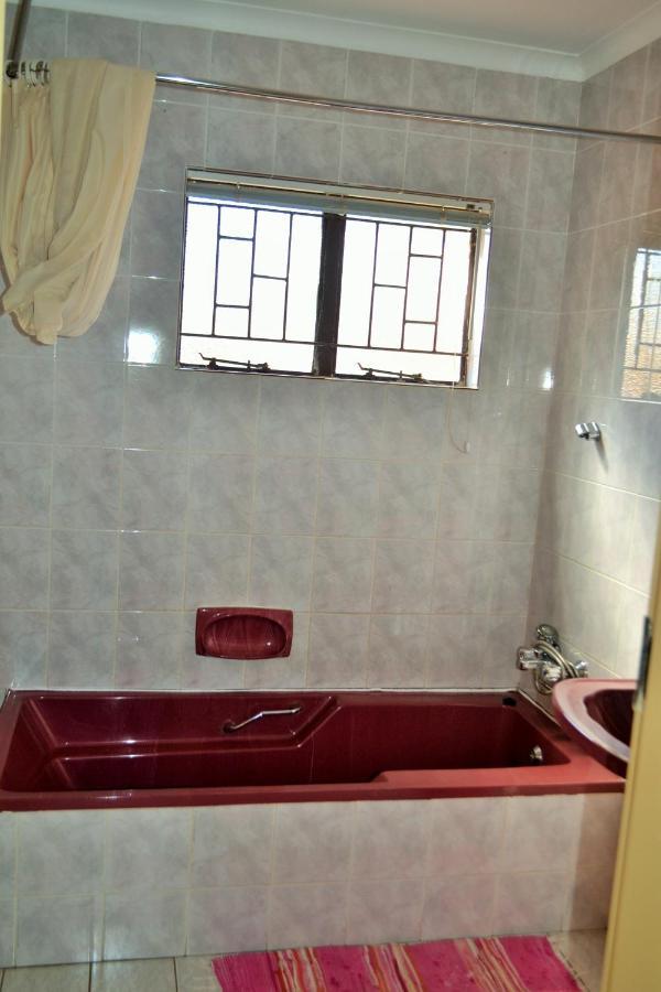 Kamogelo Guest House Pilanesberg Exterior foto