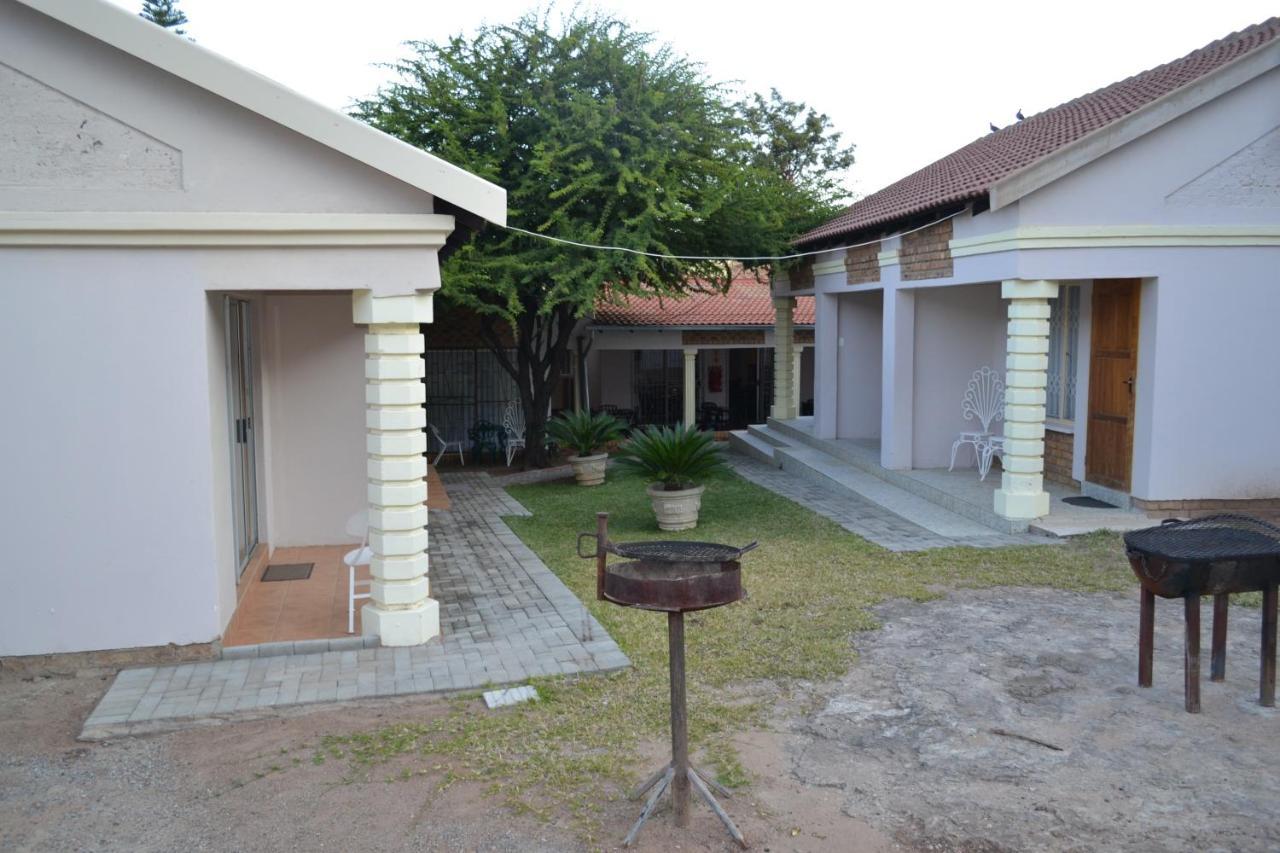 Kamogelo Guest House Pilanesberg Exterior foto